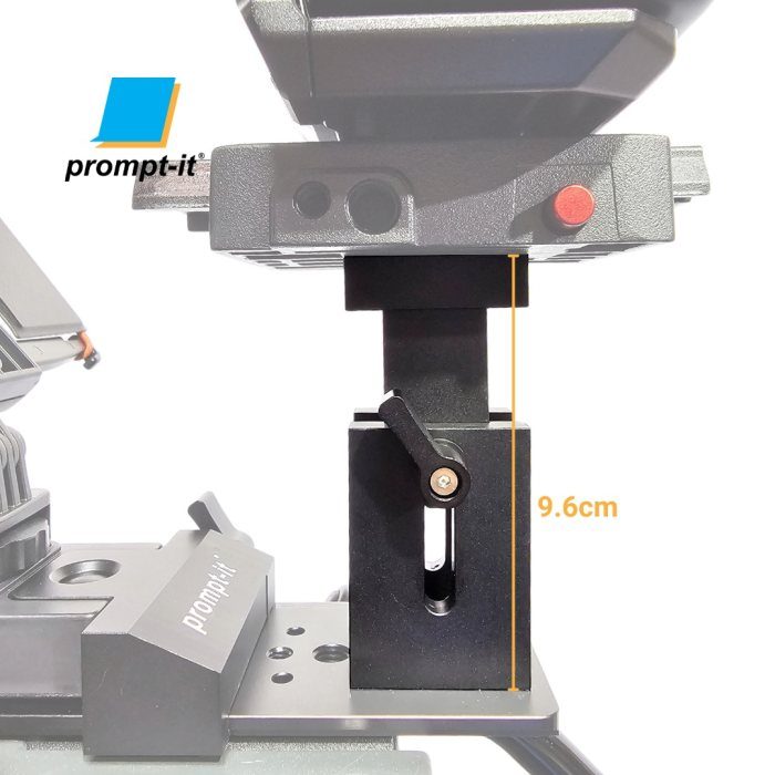 Close up image of the FLEX Teleprompter's short column, which is mounted on the teleprompter, showing the highest height measurement of 9.6cm.